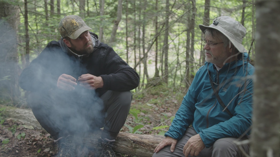 Expédition Extrême Guillaume Latendresse avec le maître de la survie en foret